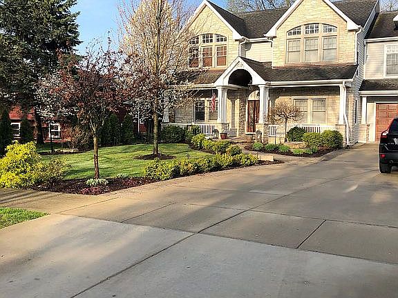 3rd image of 508 N Wilmette Ave