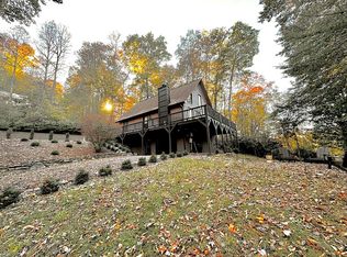 416 W Ridge Dr, Burnsville, NC 28714