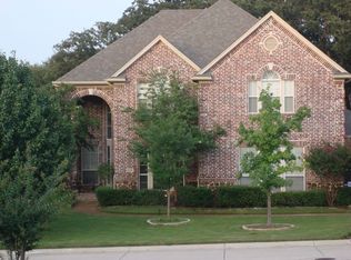3104 Winston Dr, Highland Village, TX 75077