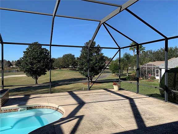 4th image of 17350 SE 85th Willowick Cir
