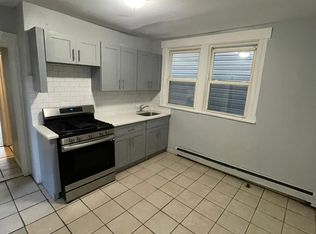 461 Grove St APT 2, Irvington, NJ 07111