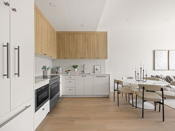3rd image of 48 Stanhope St #4F