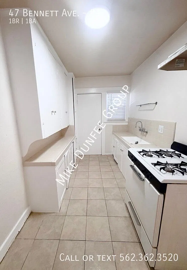 Newly Remodeled 1-Bedroom Apartment in Long Beach — Photo 3
