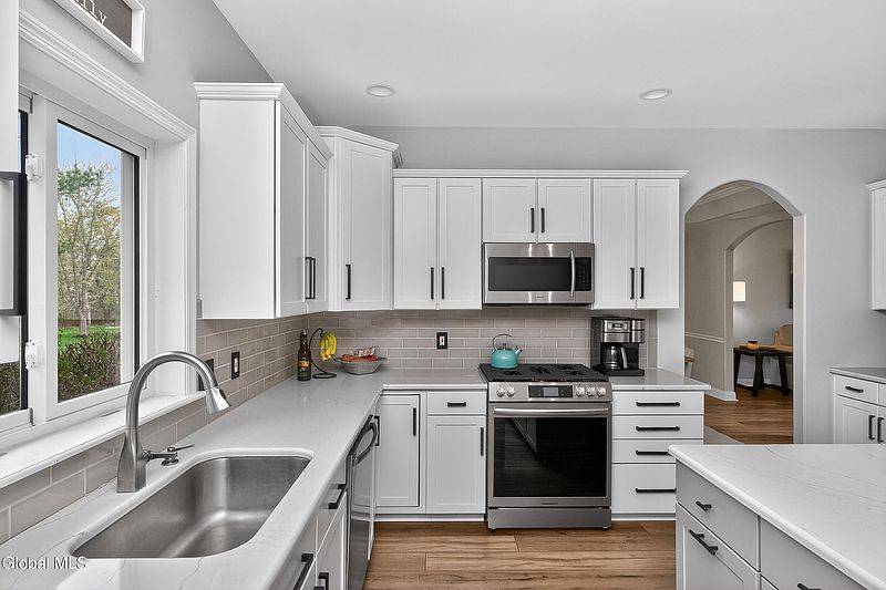 2nd image of 58 Egmont Court
