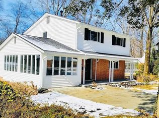 5406 Weymouth Dr, Springfield, VA 22151