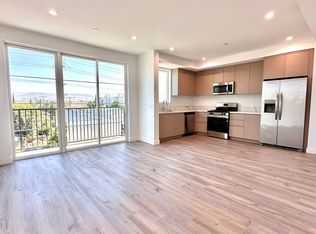 12136 Vanowen St #201, North Hollywood, CA 91605