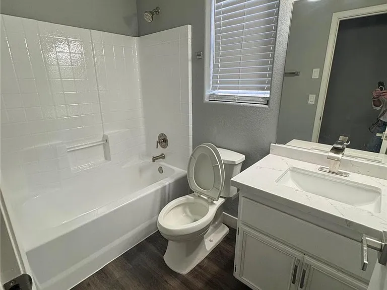 4339 Coyote Crest Ct — Photo 4