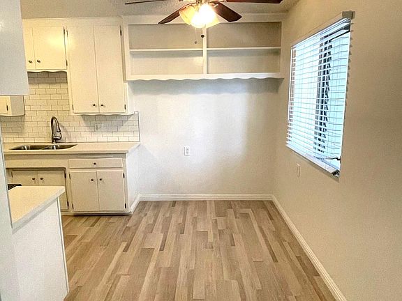 4th image of 2826 E 4th St APT 3