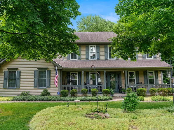 111 Ballymore Ct, Granville, OH 43023