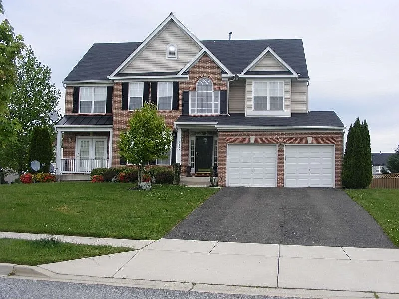 7306 Arbutus Ter photo 1