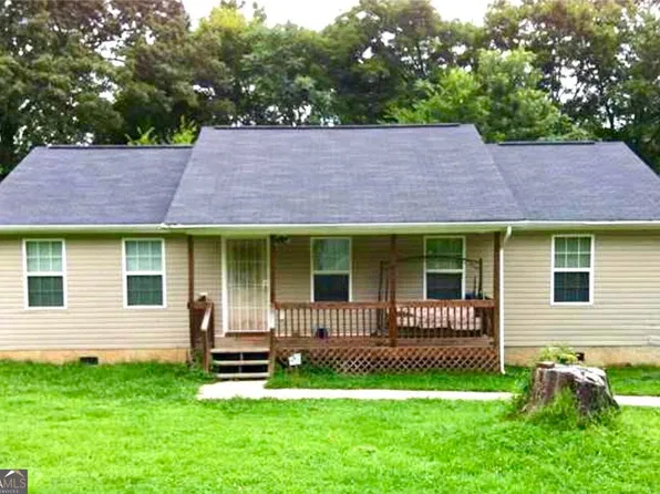 278 School St, Rossville, GA 30741
