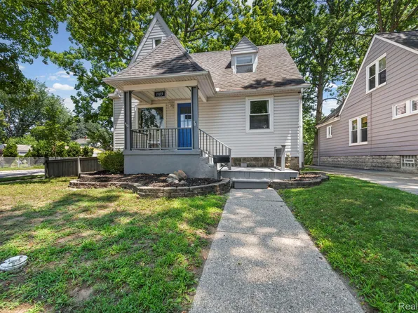 1103 Hoffman Ave, Royal Oak, MI 48067