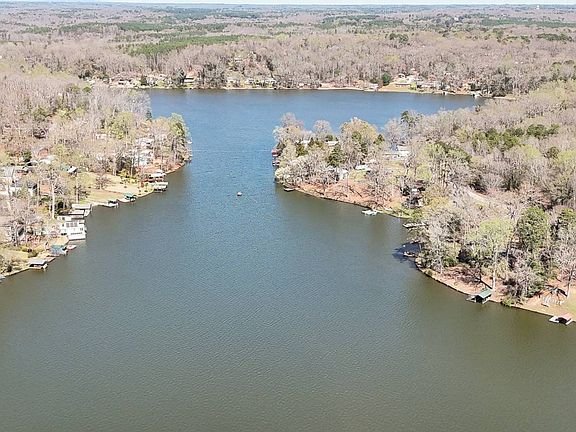 5th image of 8 Guest Cir #8