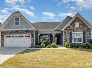 5351 Pembrey Dr, Denver, NC 28037