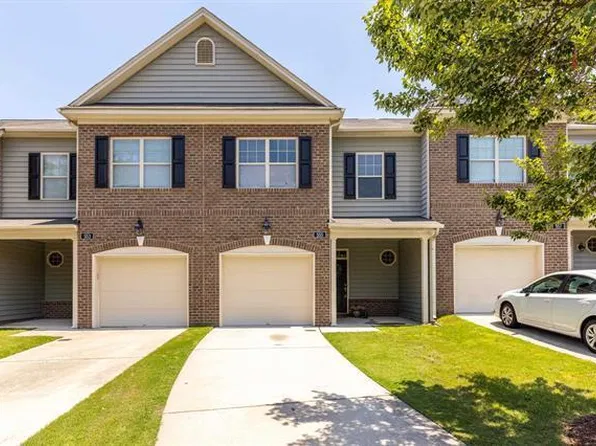 555 Panorama Park Pl, Cary, NC 27519