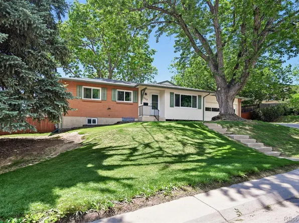 1152 S Vancouver Way, Lakewood, CO 80228