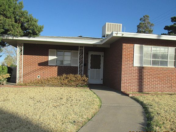 2nd image of 462 De Soto Ave