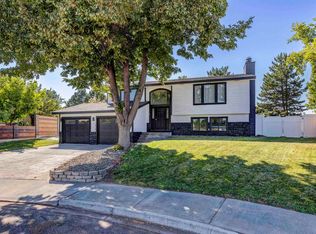 8415 W Entiat Pl, Kennewick, WA 99336