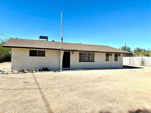 2nd image of 396 N IRONWOOD Drive