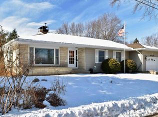 649 Clarks Ln, Winona, MN 55987