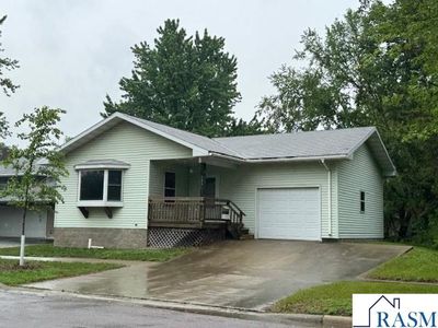 205 W Madison St, Saint Peter, MN, 56082