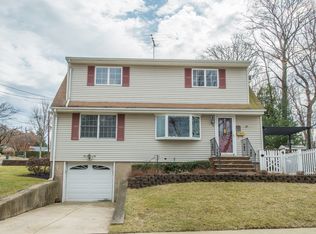 32 Hooyman Dr, Clifton, NJ 07013