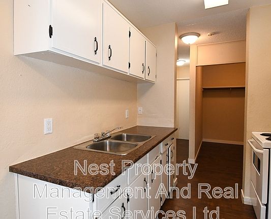 3rd image of 4280 Quentin Ave #301