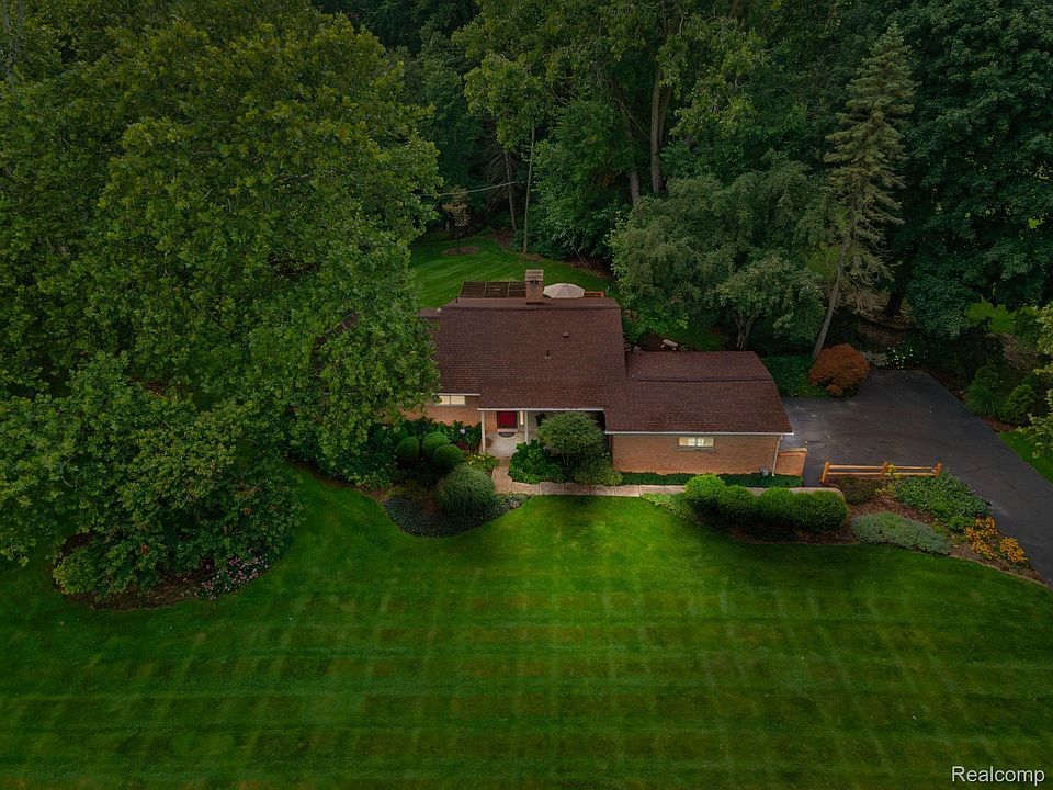 1st image of 1372 Ashover Dr