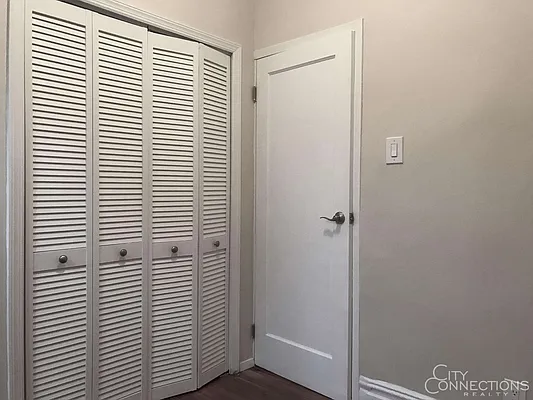 Rented by City Connections Realty | media 22