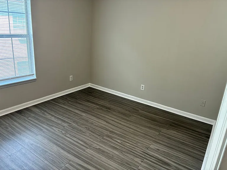 1070 Jessamine Trl — Photo 26