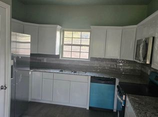 1047 Bewley Rd #4, Cedarville, AR 72932