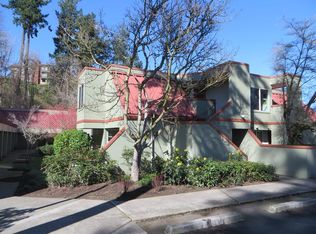 1651 SE Lava Dr APT 92, Portland, OR