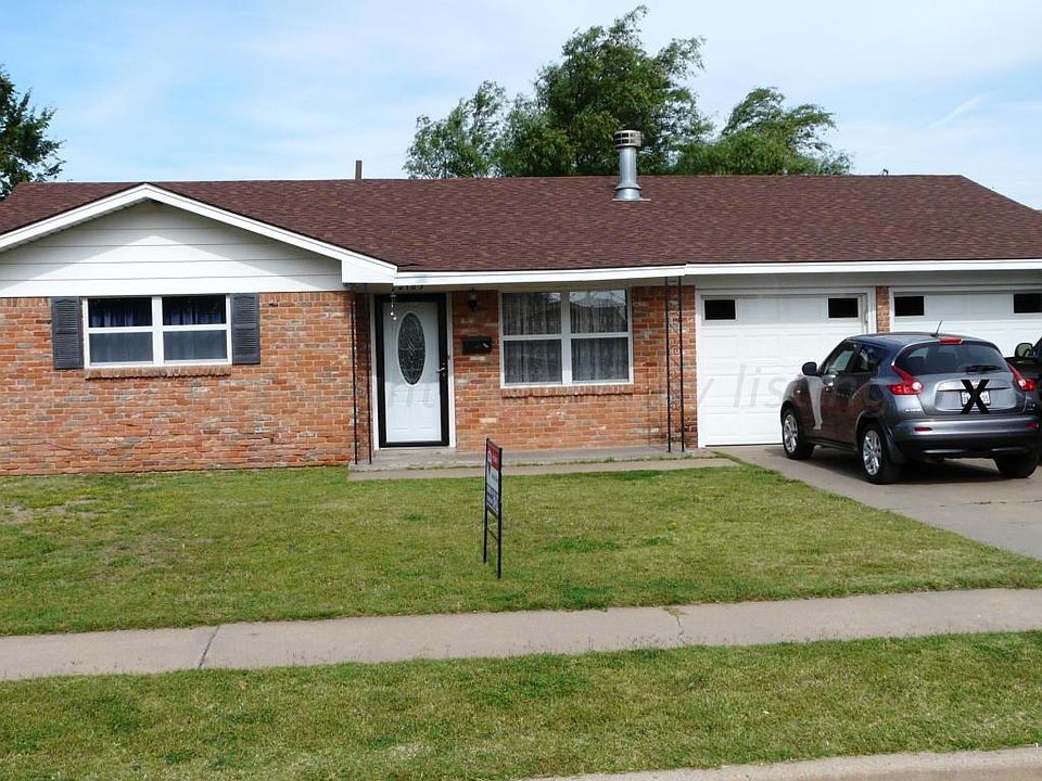 1st image of 2105 Lynn St