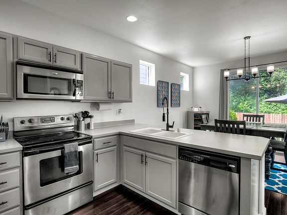 5th image of 18908 96th Avenue Ct E