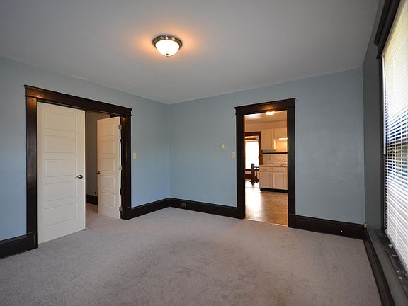 4th image of 3634 E 55th St Unit 2