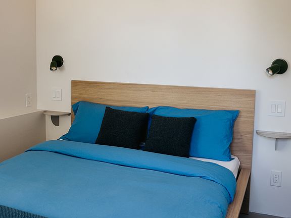 5th image of 2521 Tuberose St