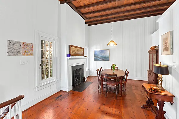 Rented by Brown Harris Stevens | media 9