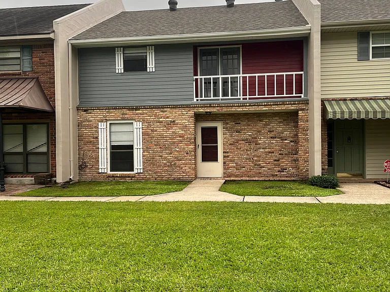 200 Dublin Cir #E — Photo 18