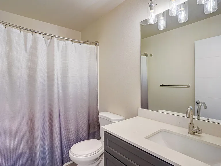 124 Homer Ave SW — Photo 18