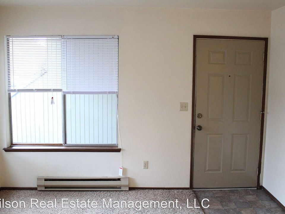 2nd image of 2000 W Lincoln Ave APT 29