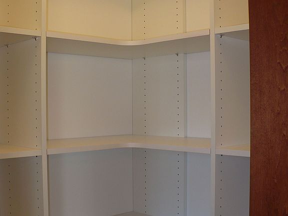 1512 Centennial Pantry