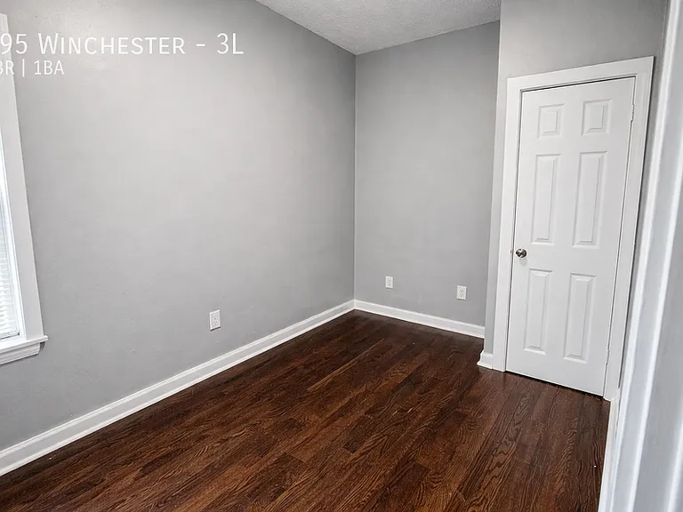 595 Winchester Ave #3L — Photo 6