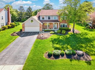 9515 Wayne Brown Dr, Powell, OH