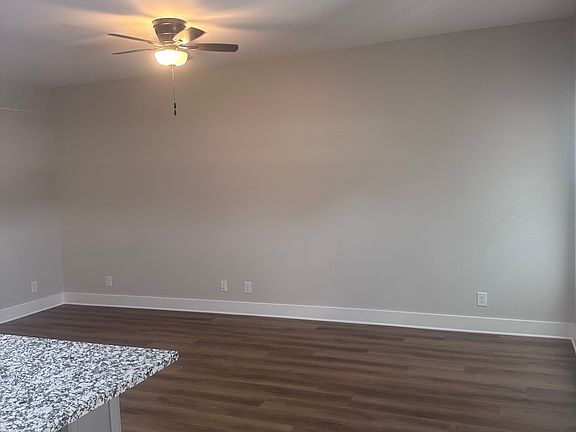 3rd image of 205 Cates St #205