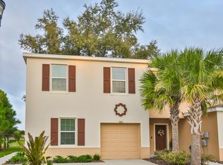 9841 Hound Chase Dr, Gibsonton, FL 33534