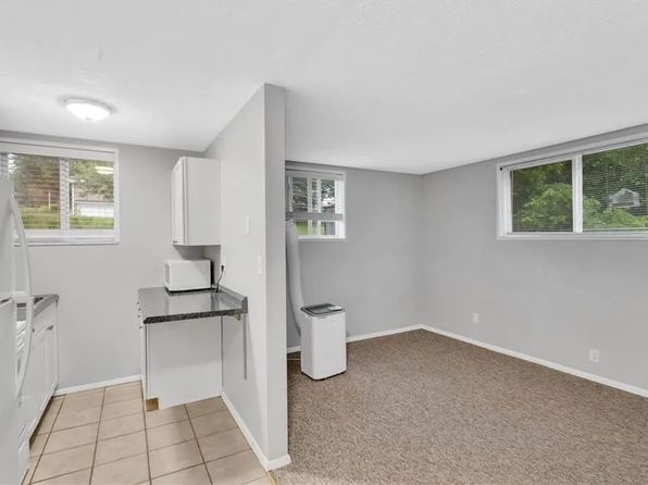 616 Woodburn Ln APT D