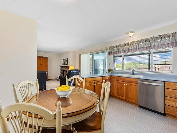 5th image of 11901 Beaverton Dr
