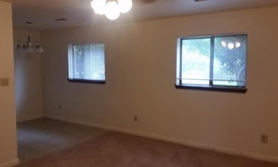 1st image of 1937 Delwin St APT 2