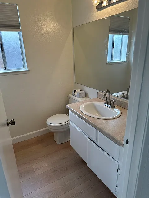 3 bed, 2.5 bath, 1638 sqft, $3,800 — Photo 4