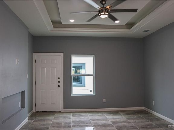 4th image of 1701 Angelica Dr #2